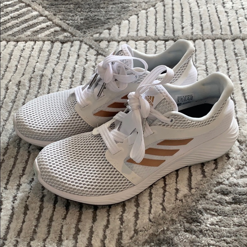 Adidas edge lux size 9